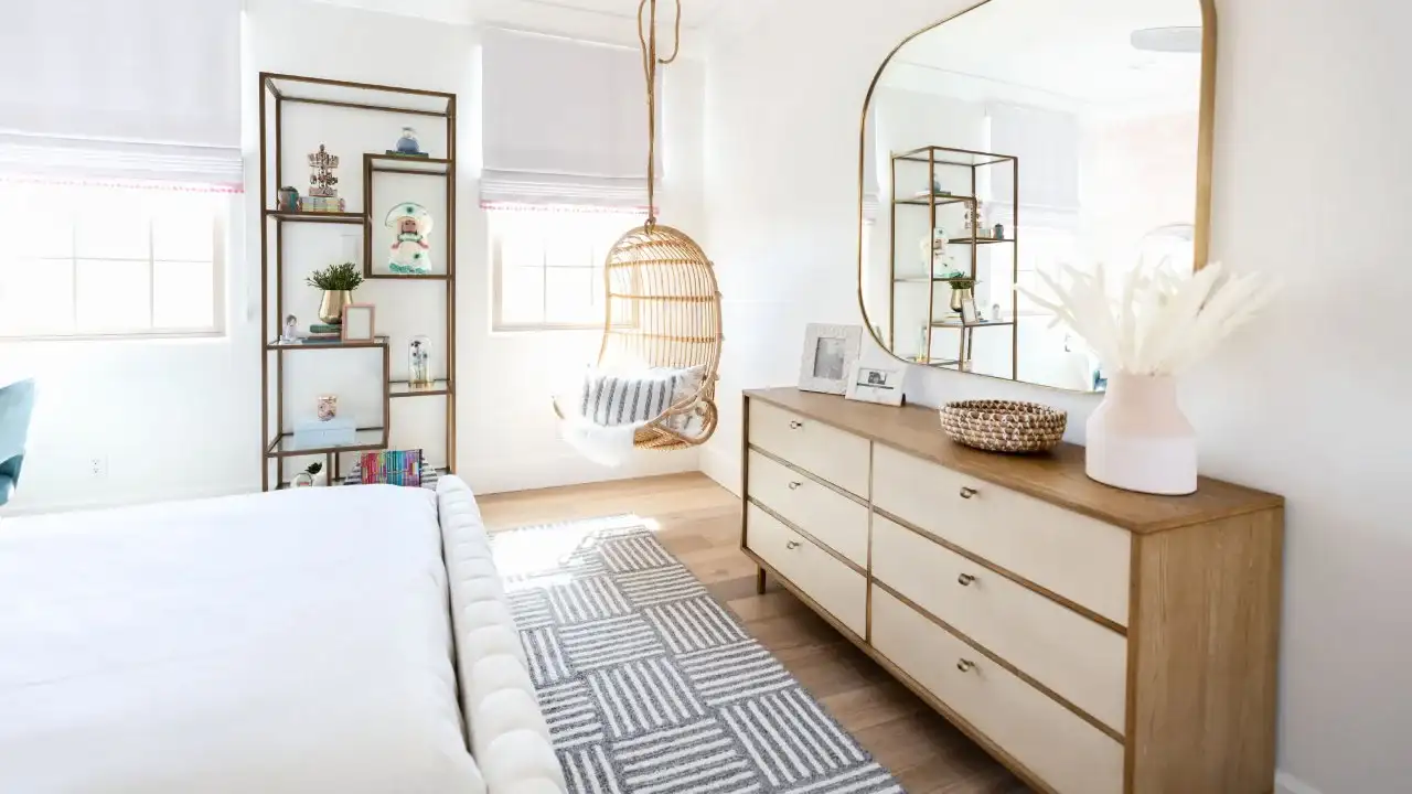 7 Reasons Why You Should Never Put a Mirror Facing Bed: Fix it